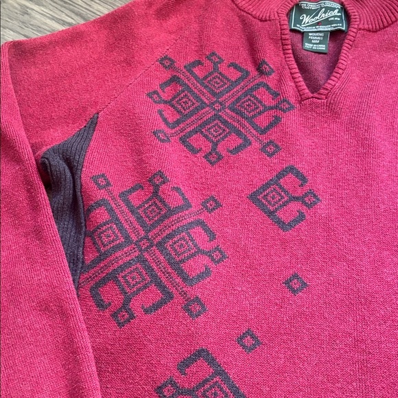 Woolrich | Deep Ruby 100% Cotton Nordic Snowflake V-Neck Sweater Size Medium - Picture 4 of 11
